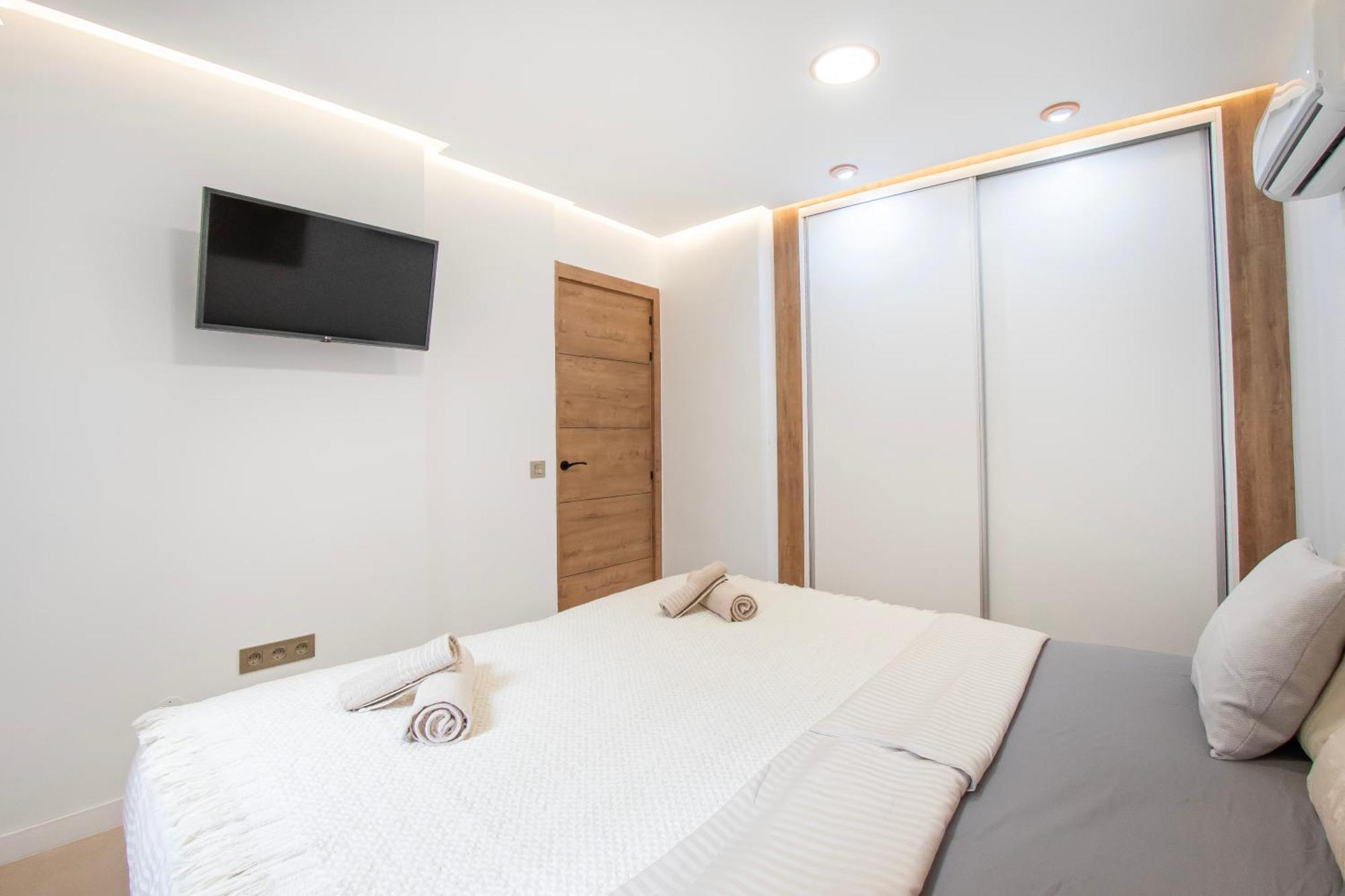 Newly Renovated, Luxurious Apartment With A Heated Pool, 259 Сан-Мігель-де-Абона Екстер'єр фото