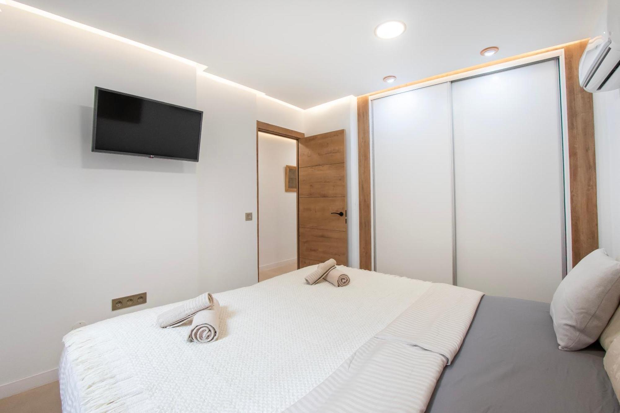 Newly Renovated, Luxurious Apartment With A Heated Pool, 259 Сан-Мігель-де-Абона Екстер'єр фото